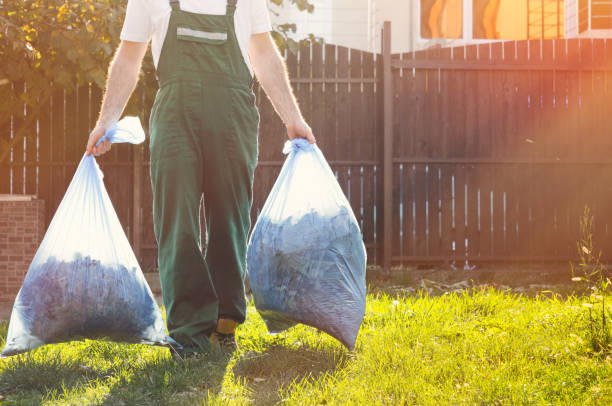 Best Yard Cleanup Services  in Huber Ridge, OH