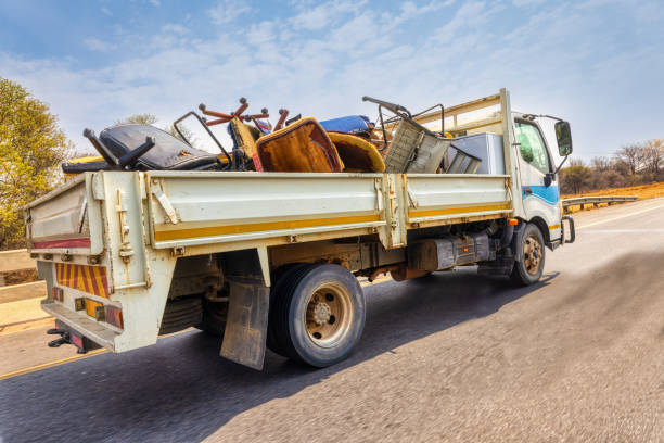 Best Junk Hauling Services  in Huber Ridge, OH